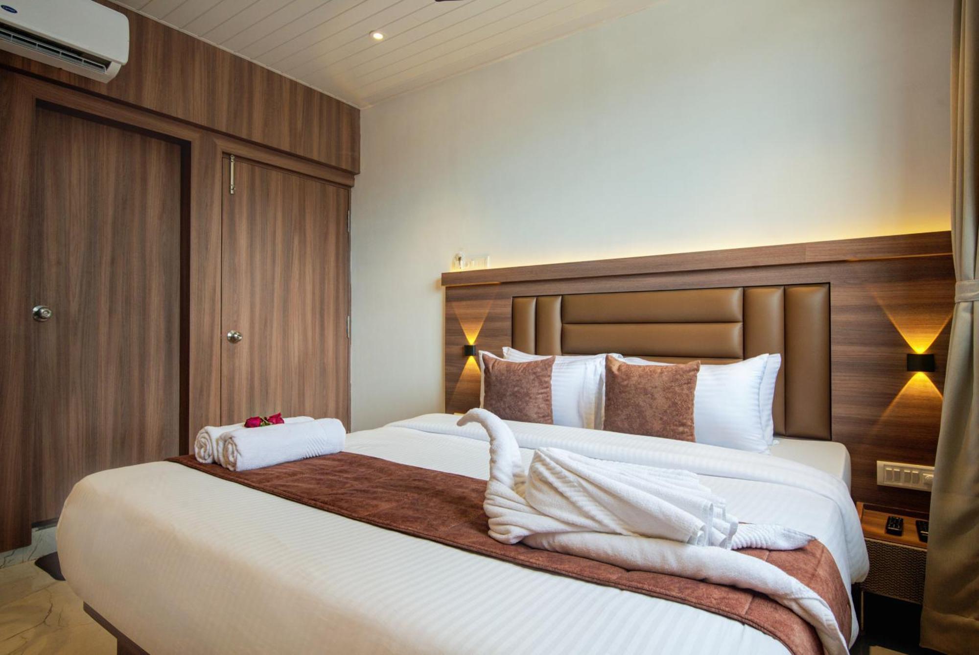 Hotel Galaxy Inn 나비뭄바이 외부 사진
