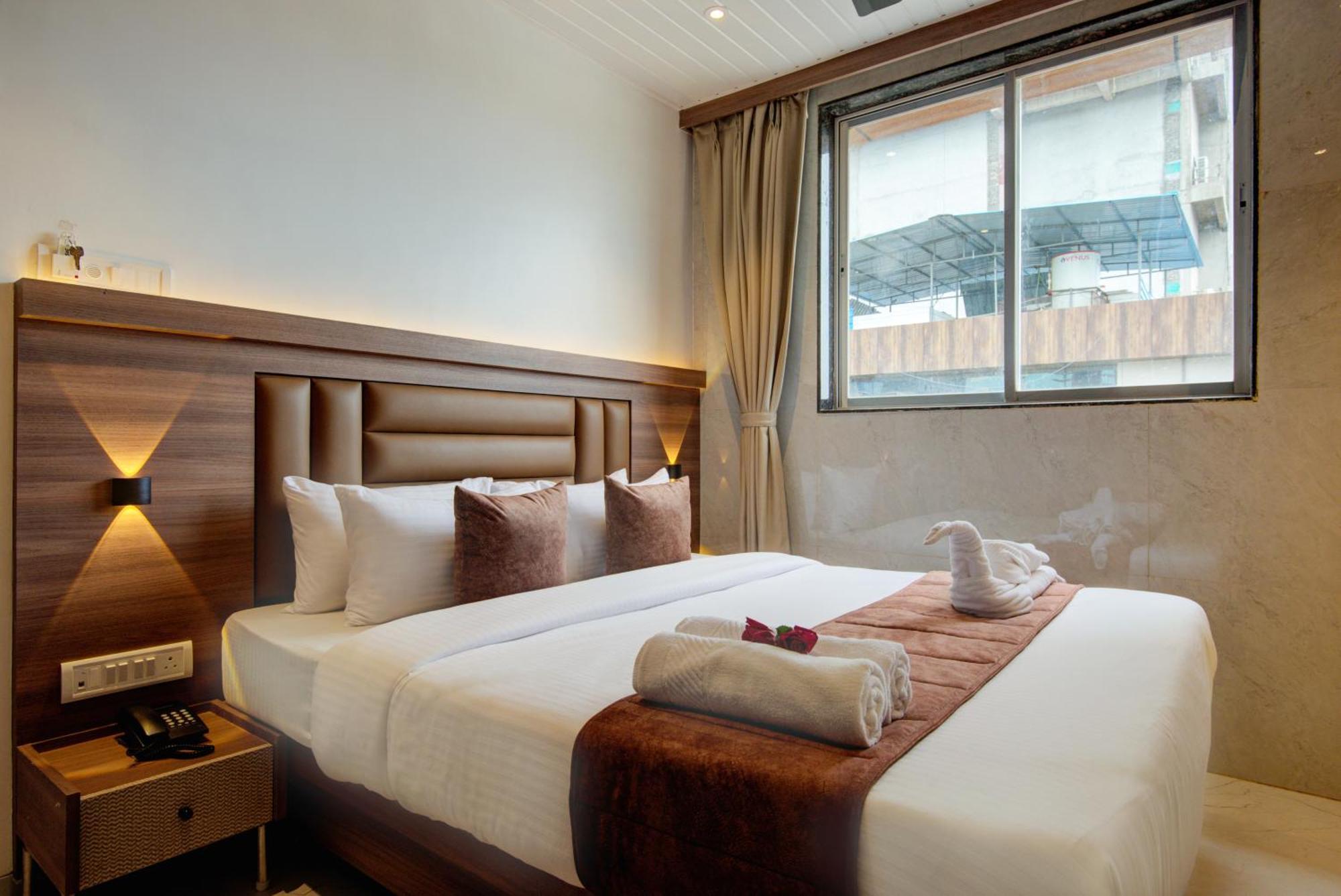 Hotel Galaxy Inn 나비뭄바이 외부 사진